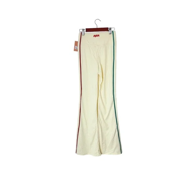 NWT New AYDA Zoe Flare Legging Ivory Sporty Athleisure Style Size M